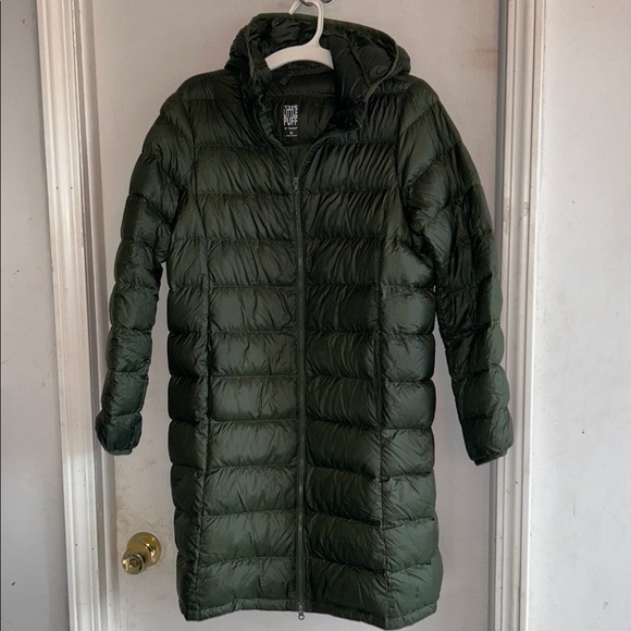 Aritzia Green Puffer Jacket - Picture 1 of 3